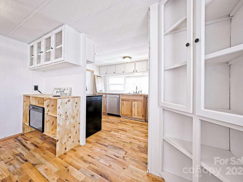 75 Allman Street, Marble, NC 28905.  MLS# CAR4255562, YatesRealty ID 10745. 