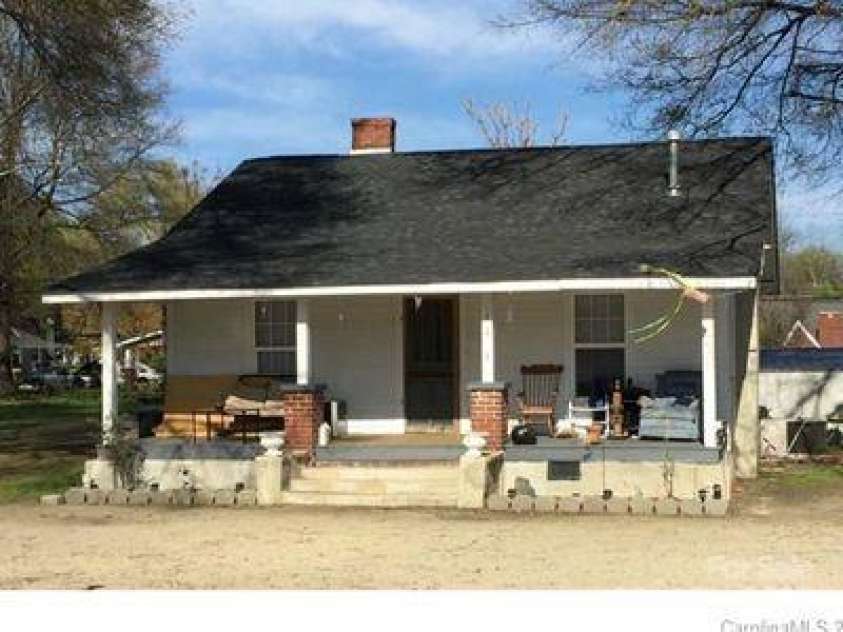 1105 Horton Avenue, Kannapolis, NC 28083.  MLS# CAR4255580, YatesRealty ID 10746. 