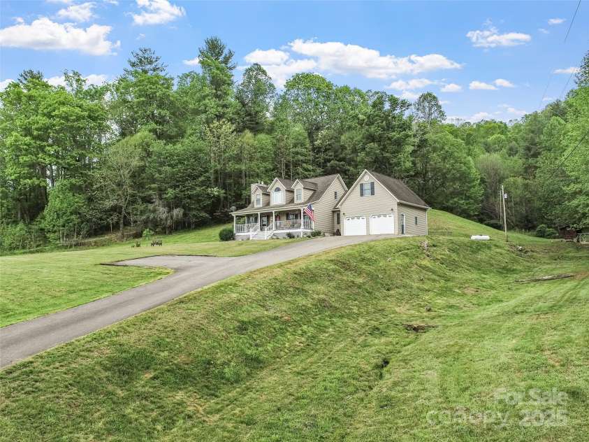 2581 Double Island Road, Green Mountain, NC 28740.  MLS# CAR4255592, YatesRealty ID 10747. 