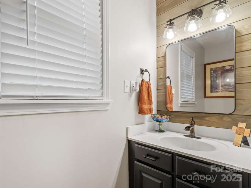 2581 Double Island Road, Green Mountain, NC 28740.  MLS# CAR4255592, YatesRealty ID 10747. 