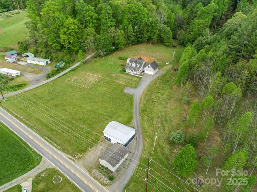 2581 Double Island Road, Green Mountain, NC 28740.  MLS# CAR4255592, YatesRealty ID 10747. 