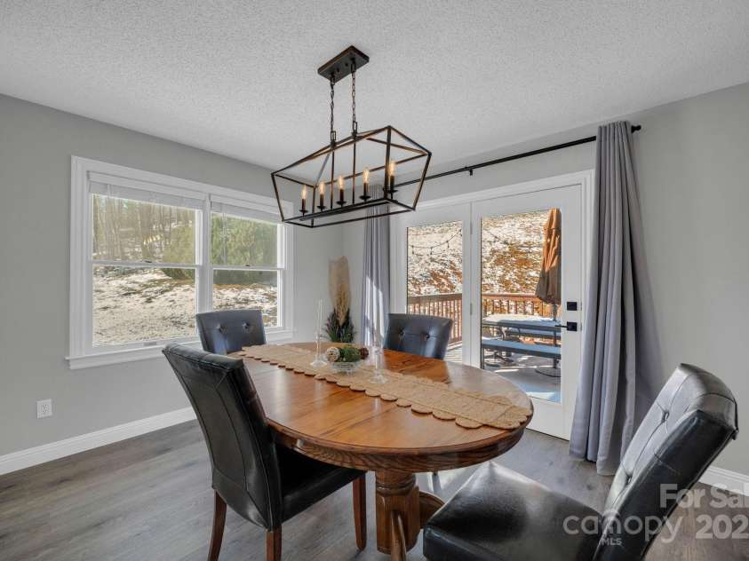 2581 Double Island Road, Green Mountain, NC 28740.  MLS# CAR4320527, YatesRealty ID 10747. Dining Room