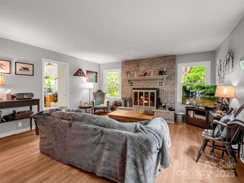 125 Snug Harbor Circle, Lake Lure, NC 28746.  MLS# CAR4250830, YatesRealty ID 10748. 