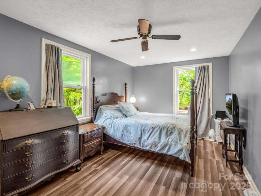 125 Snug Harbor Circle, Lake Lure, NC 28746.  MLS# CAR4250830, YatesRealty ID 10748. 