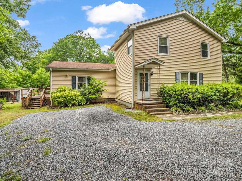 125 Snug Harbor Circle, Lake Lure, NC 28746.  MLS# CAR4250830, YatesRealty ID 10748. 