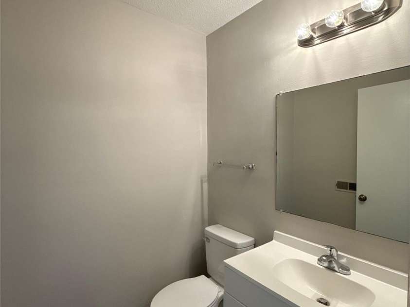 11537 Turn Stone Court, Charlotte, NC 28226.  MLS# CAR4316086, YatesRealty ID 1075. 