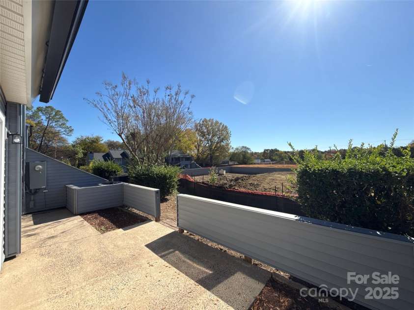 11537 Turn Stone Court, Charlotte, NC 28226.  MLS# CAR4316086, YatesRealty ID 1075. 