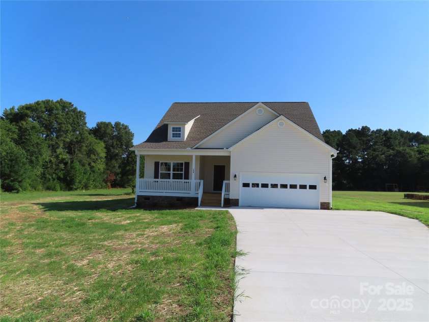 144 Mason Tanner Court, Rock Hill, SC 29730.  MLS# CAR4254594, YatesRealty ID 10750. 