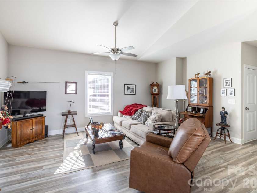 194 Hattaway Circle, Mount Gilead, NC 27306.  MLS# CAR4356878, YatesRealty ID 10751. 