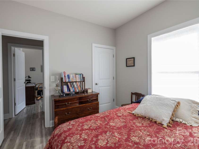 194 Hattaway Circle, Mount Gilead, NC 27306.  MLS# CAR4356878, YatesRealty ID 10751. 