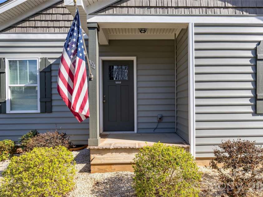 194 Hattaway Circle, Mount Gilead, NC 27306.  MLS# CAR4356878, YatesRealty ID 10751. 