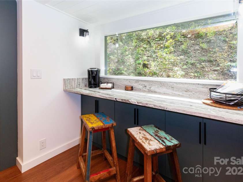 59 Lost Cove, Waynesville, NC 28785.  MLS# CAR4252422, YatesRealty ID 10753. 