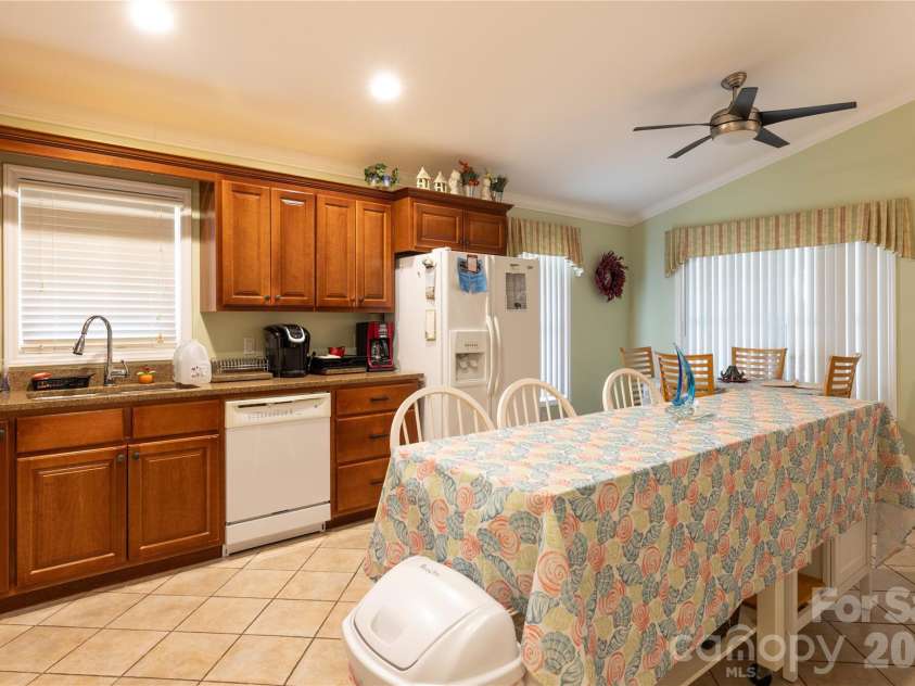 646 Springwood Drive, Mount Gilead, NC 27306.  MLS# CAR4366149, YatesRealty ID 10753. 