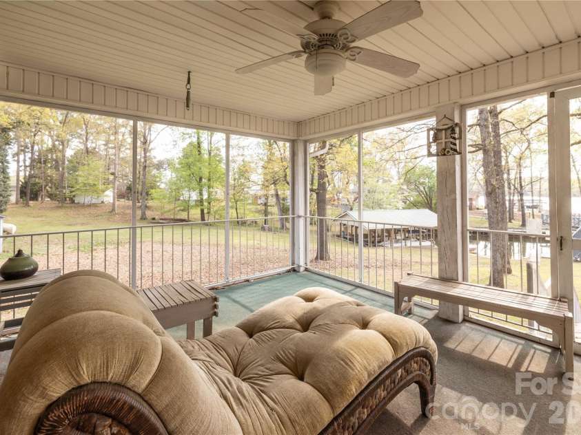 646 Springwood Drive, Mount Gilead, NC 27306.  MLS# CAR4366149, YatesRealty ID 10753. 