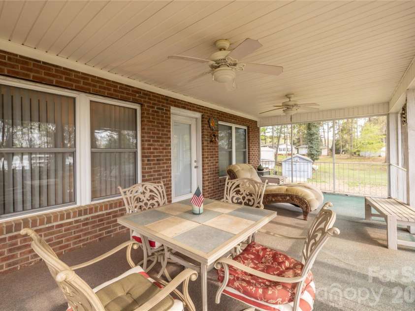 646 Springwood Drive, Mount Gilead, NC 27306.  MLS# CAR4366149, YatesRealty ID 10753. 