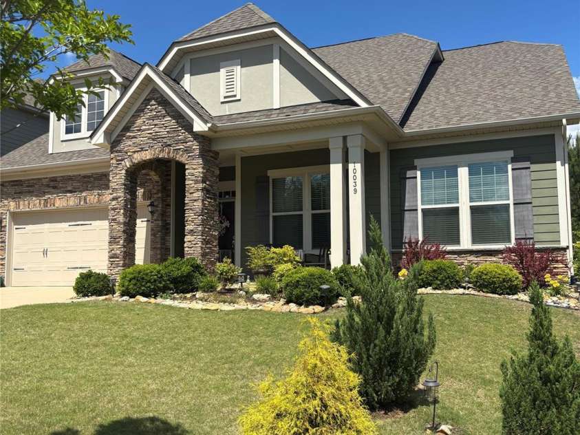 10039 St Kitts Landing Lane, Charlotte, NC 28278.  MLS# CAR4254774, YatesRealty ID 10755. 