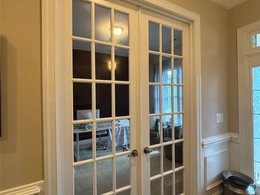 10039 St Kitts Landing Lane, Charlotte, NC 28278.  MLS# CAR4254774, YatesRealty ID 10755. 