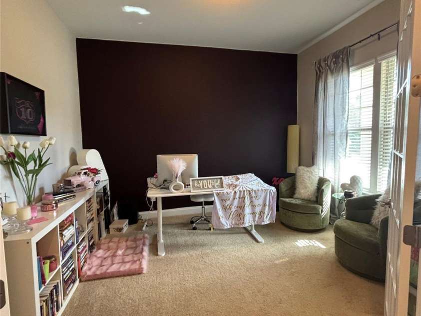 10039 St Kitts Landing Lane, Charlotte, NC 28278.  MLS# CAR4254774, YatesRealty ID 10755. 