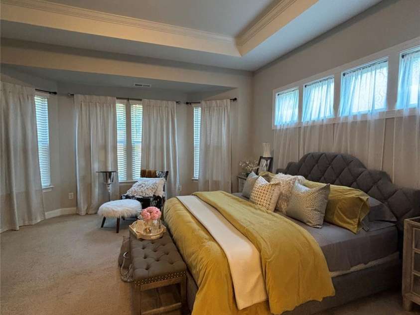 10039 St Kitts Landing Lane, Charlotte, NC 28278.  MLS# CAR4254774, YatesRealty ID 10755. 