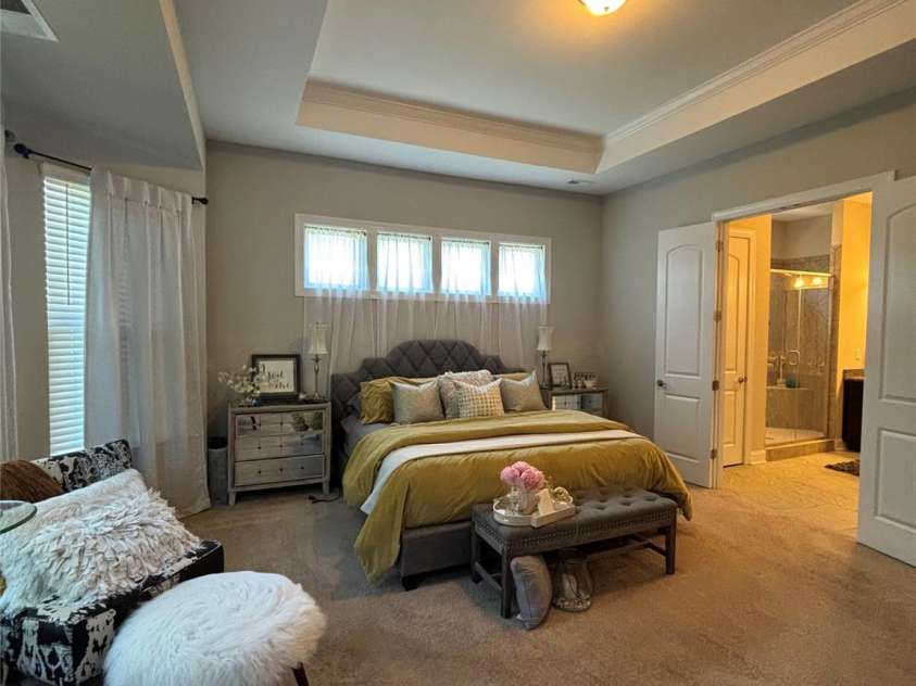 10039 St Kitts Landing Lane, Charlotte, NC 28278.  MLS# CAR4254774, YatesRealty ID 10755. 