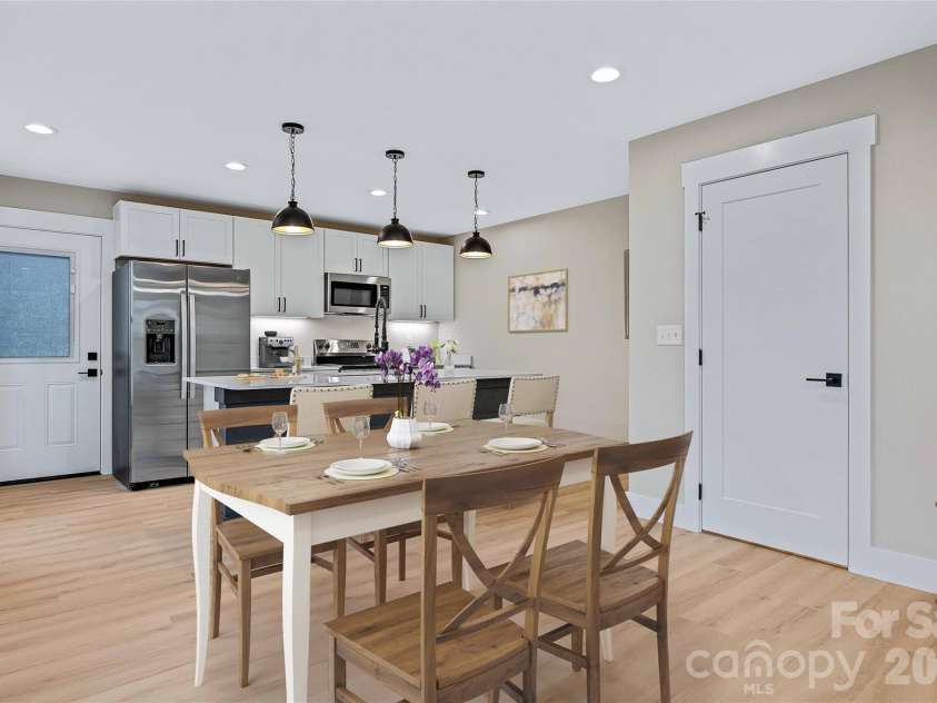 112 Baldwin Road, Arden, NC 28704.  MLS# CAR4333650, YatesRealty ID 10757. 