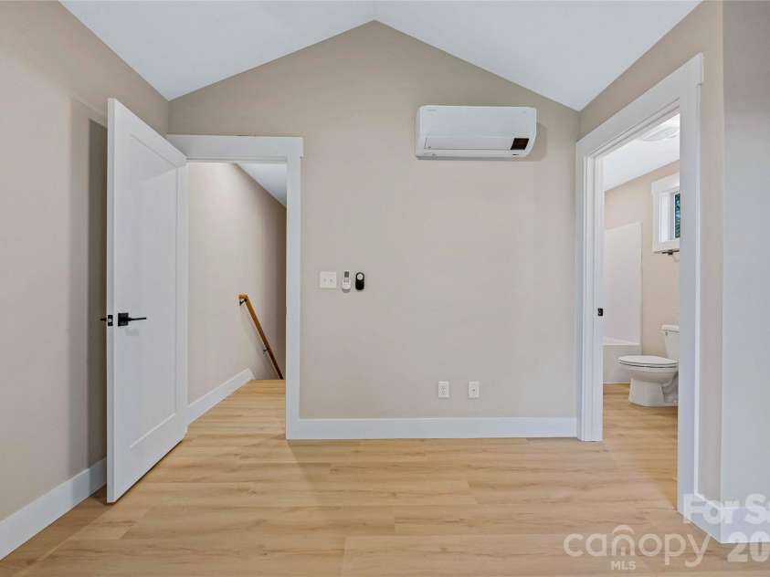 112 Baldwin Road, Arden, NC 28704.  MLS# CAR4333650, YatesRealty ID 10757. 