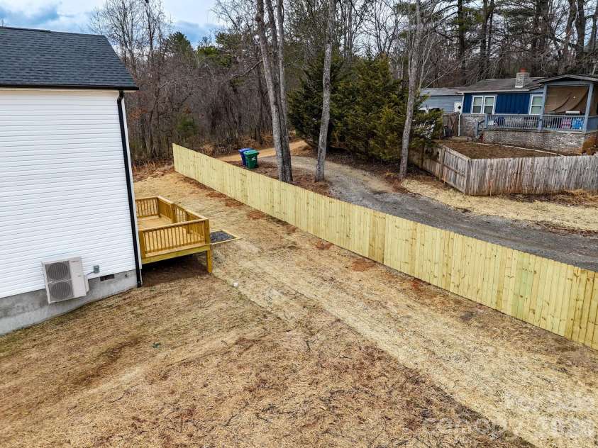 112 Baldwin Road, Arden, NC 28704.  MLS# CAR4333650, YatesRealty ID 10757. 