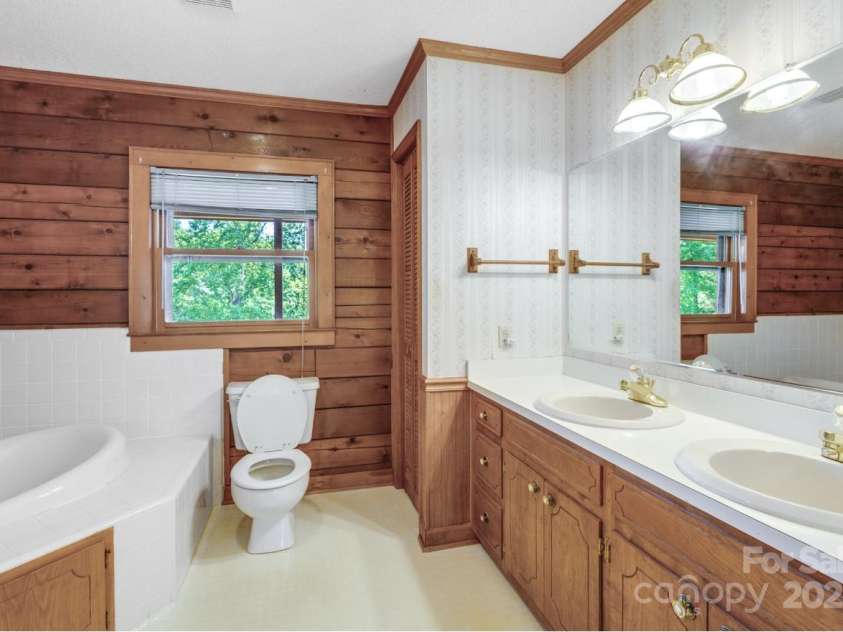 993 Jackson Road, Fort Lawn, SC 29714.  MLS# CAR4279269, YatesRealty ID 10757. 