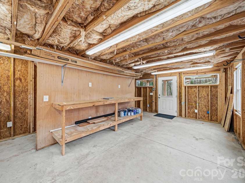 10316 Stornoway Court, Mint Hill, NC 28227.  MLS# CAR4350526, YatesRealty ID 10758. Detached Building Workshop