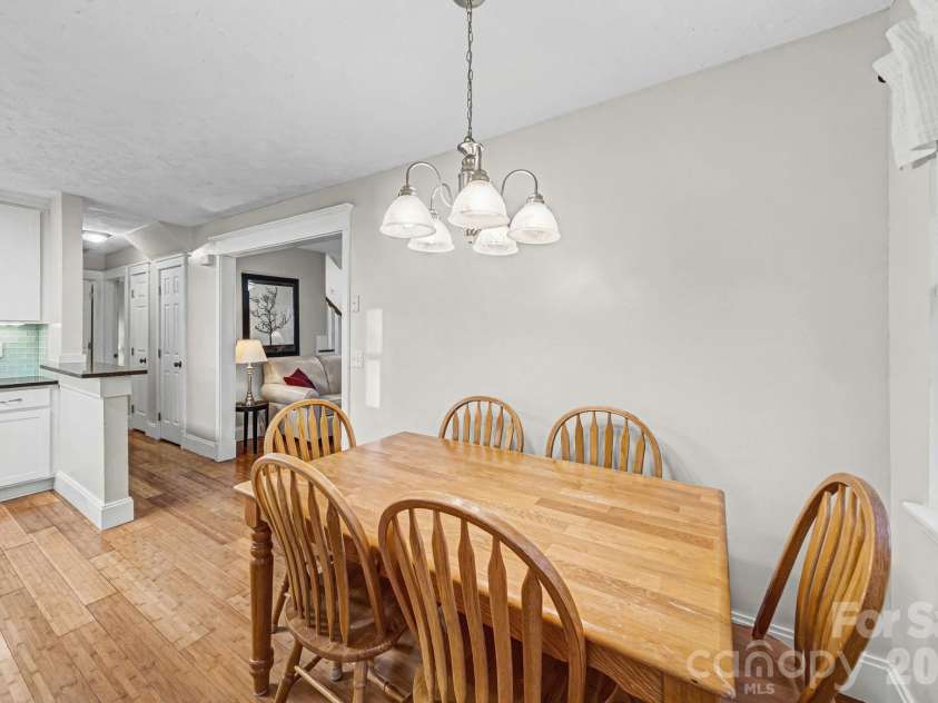 10316 Stornoway Court, Mint Hill, NC 28227.  MLS# CAR4350526, YatesRealty ID 10758. Dining Area