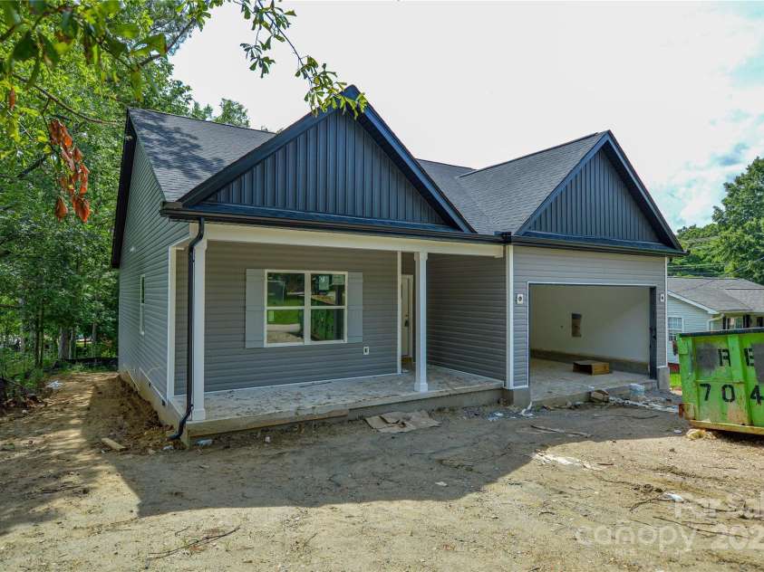 2706 Lyla Avenue, Concord, NC 28027.  MLS# CAR4255527, YatesRealty ID 10759. 
