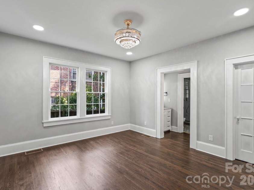 303 Lancaster Avenue, Monroe, NC 28112.  MLS# CAR4352576, YatesRealty ID 10759. 