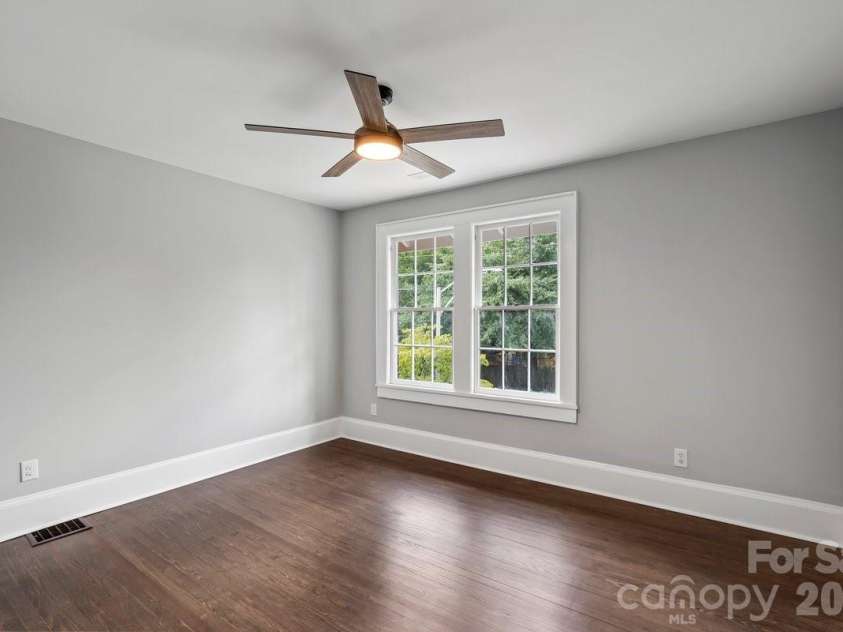 303 Lancaster Avenue, Monroe, NC 28112.  MLS# CAR4352576, YatesRealty ID 10759. 