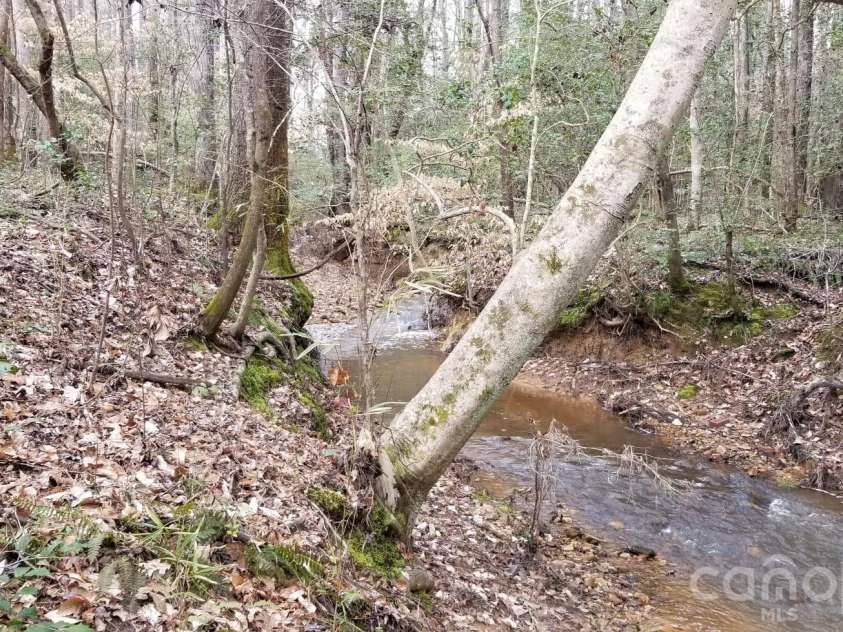 153 Lake Road, Rockingham, NC 28379.  MLS# CAR4339871, YatesRealty ID 1076. 