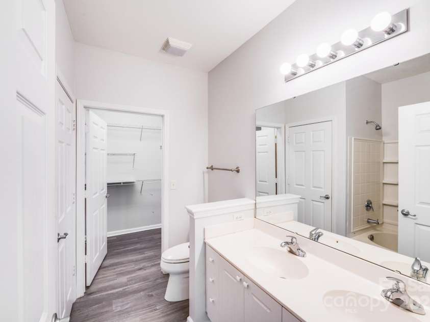 6112 Creft Circle, Indian Trail, NC 28079.  MLS# CAR4276140, YatesRealty ID 1076. 