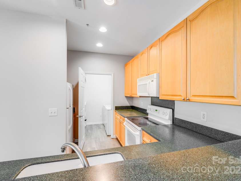 6112 Creft Circle, Indian Trail, NC 28079.  MLS# CAR4276140, YatesRealty ID 1076. 