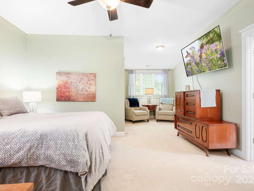 14541 Holly Springs Drive, Huntersville, NC 28078.  MLS# CAR4247448, YatesRealty ID 10760. Primary Bedroom