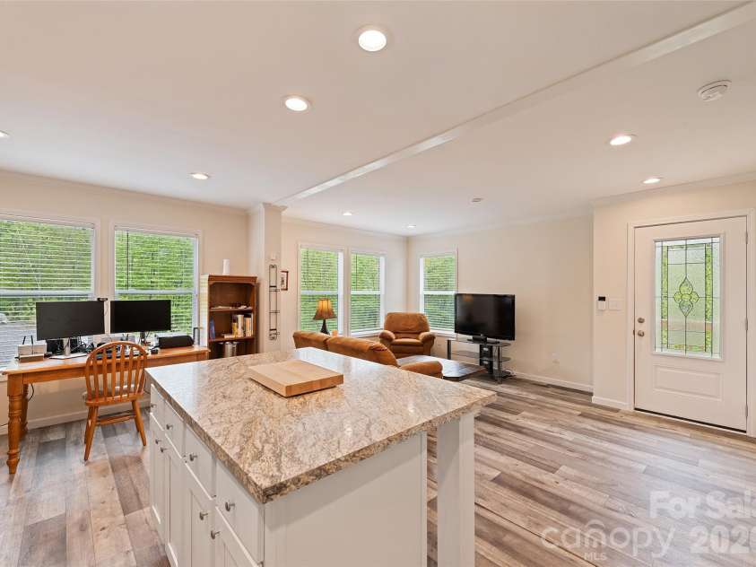 328 Mountain Lion Trail, Maggie Valley, NC 28751.  MLS# CAR4353533, YatesRealty ID 10760. 