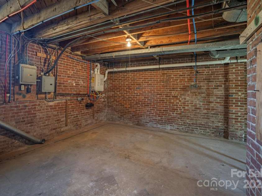 600 Collett Street, Morganton, NC 28655.  MLS# CAR4215752, YatesRealty ID 10761. 