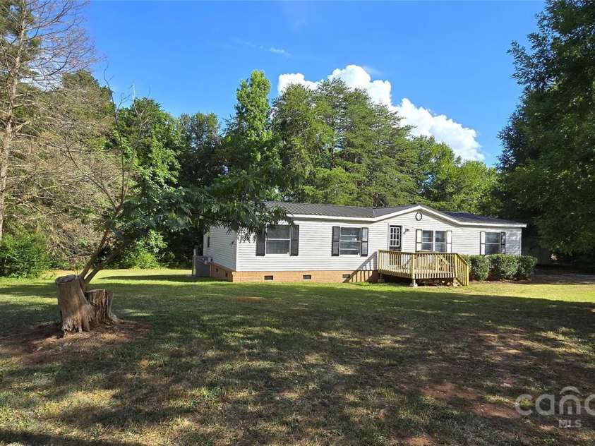 668 Osteen Road, York, SC 29745.  MLS# CAR4282372, YatesRealty ID 10762. 