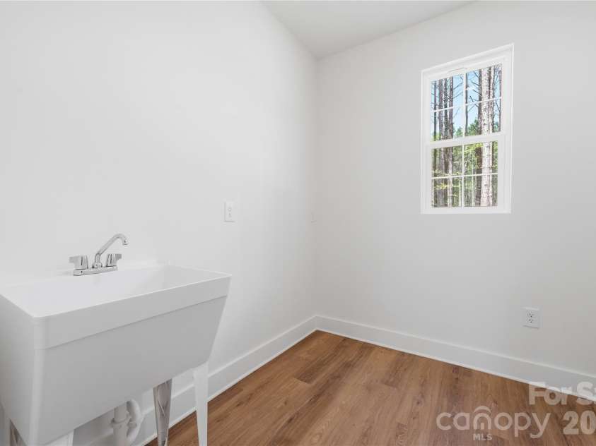 1424 Quiver Way, York, SC 29745.  MLS# CAR4364911, YatesRealty ID 10764. 