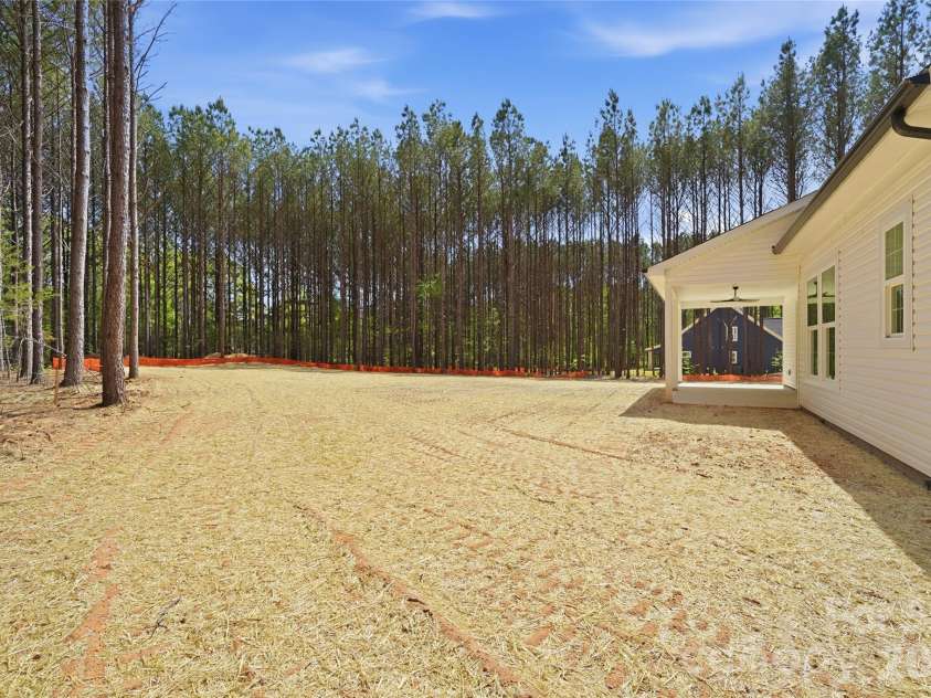 1424 Quiver Way, York, SC 29745.  MLS# CAR4364911, YatesRealty ID 10764. 
