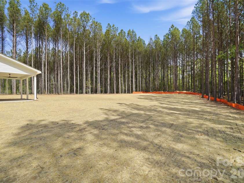1424 Quiver Way, York, SC 29745.  MLS# CAR4364911, YatesRealty ID 10764. 