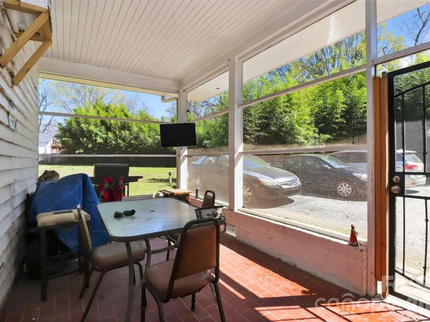 309 Morgan Street, Wadesboro, NC 28170.  MLS# CAR4356330, YatesRealty ID 10766. 