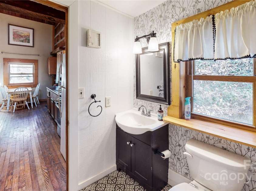 1080 Wolf Branch Road, Marshall, NC 28753.  MLS# CAR4233203, YatesRealty ID 10767. 