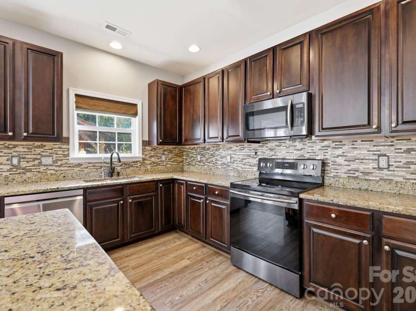197 Roanoke Road, Fletcher, NC 28732.  MLS# CAR4399484, YatesRealty ID 10767. 