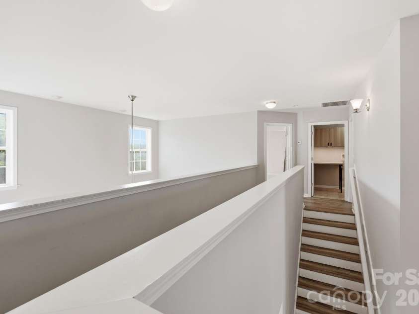 197 Roanoke Road, Fletcher, NC 28732.  MLS# CAR4399484, YatesRealty ID 10767. 