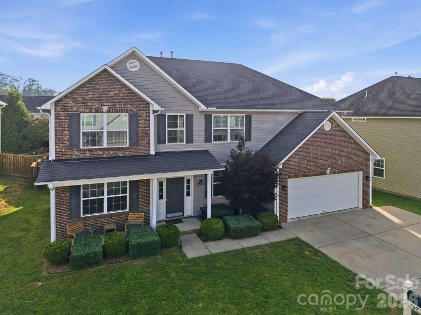 197 Roanoke Road, Fletcher, NC 28732.  MLS# CAR4399484, YatesRealty ID 10767. 