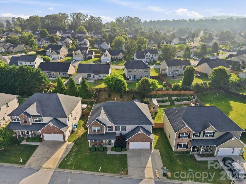 197 Roanoke Road, Fletcher, NC 28732.  MLS# CAR4399484, YatesRealty ID 10767. 