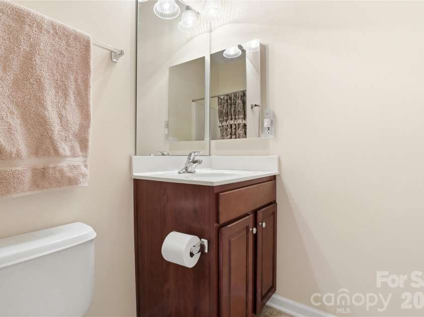 335 Garnet Court, Fort Mill, SC 29708.  MLS# CAR4334059, YatesRealty ID 10769. 